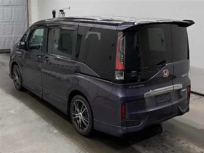 HONDA STEPWGN SPADA