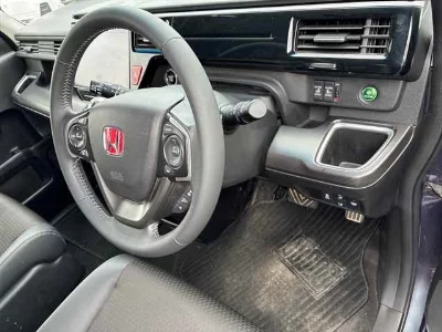 HONDA STEPWGN SPADA