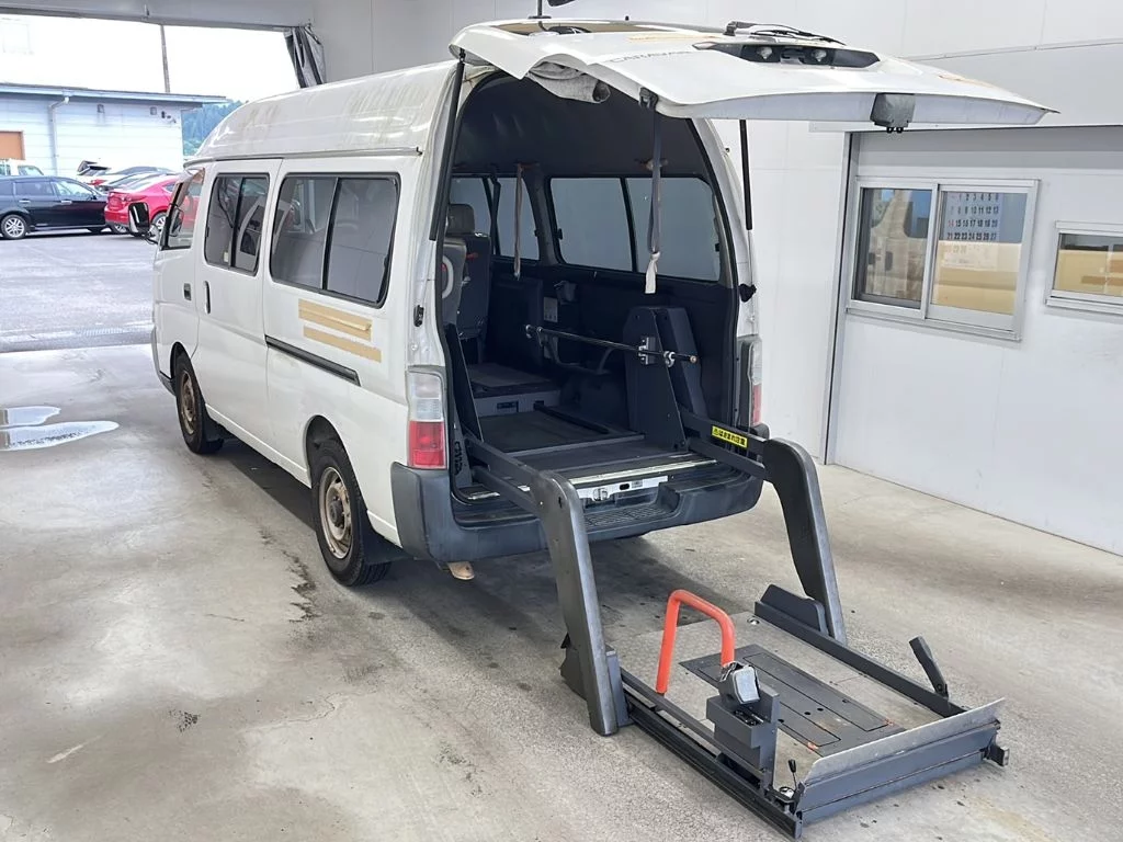 Nissan Caravan  с аукциона в Японии
