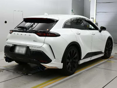 Toyota Crown Sport