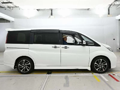 HONDA STEPWGN SPADA