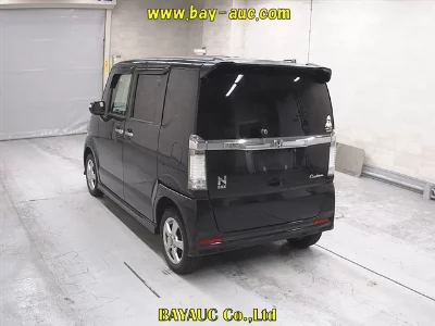 Honda N BOX CUSTOM