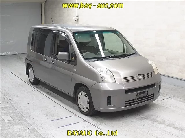 Honda Mobilio  с аукциона в Японии