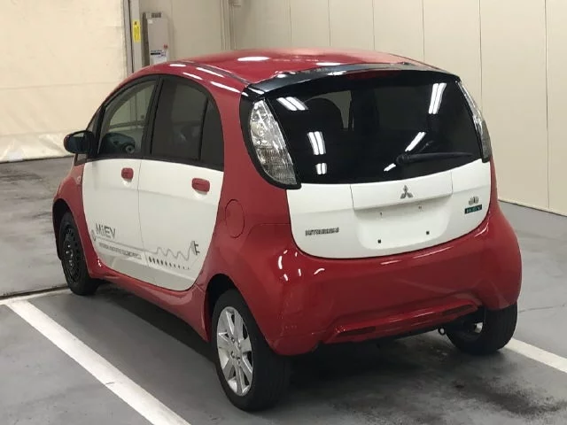 Mitsubishi i-MiEV  с аукциона в Японии