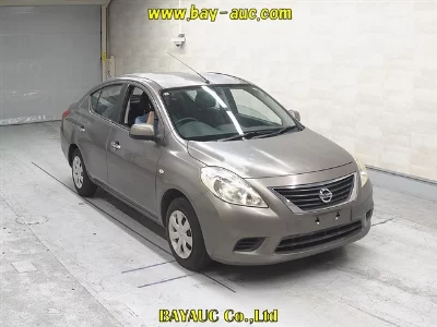 NISSAN TIIDA LATIO