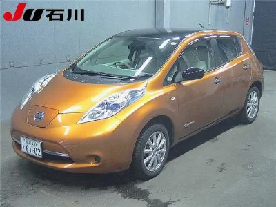 NISSAN LEAF