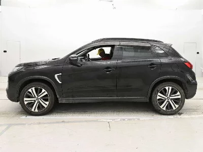 MITSUBISHI RVR