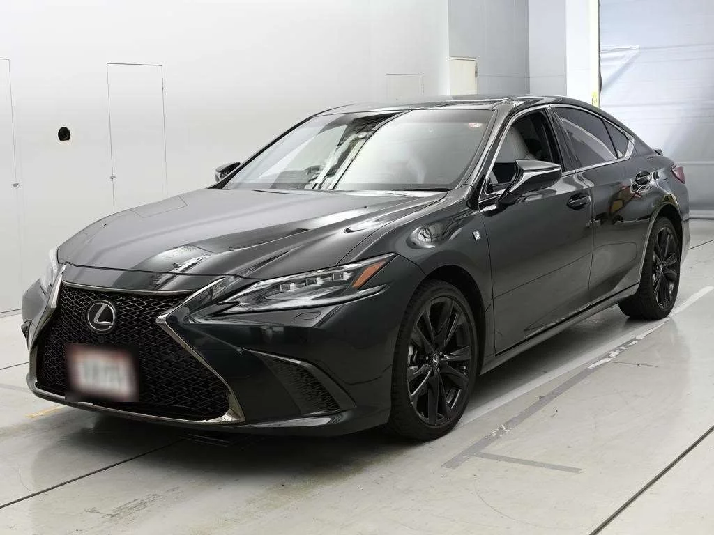 Lexus ES300h  с аукциона в Японии