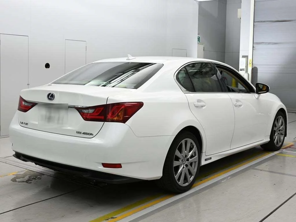 Lexus GS  с аукциона в Японии