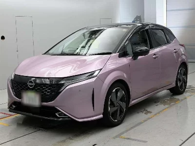 NISSAN AURA