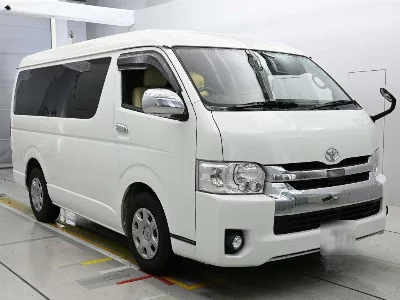 TOYOTA HIACE WAGON