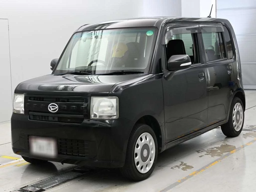 Daihatsu Move Conte  с аукциона в Японии