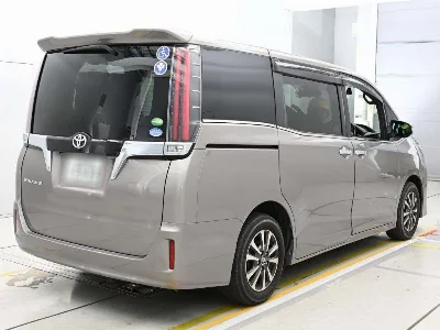 Toyota Esquire