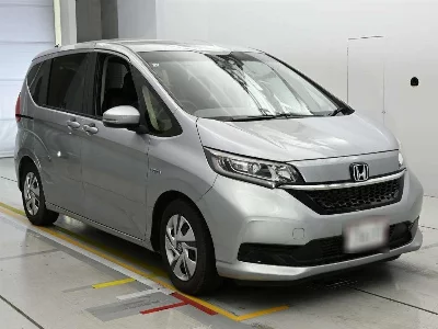 HONDA FREED HYBRID