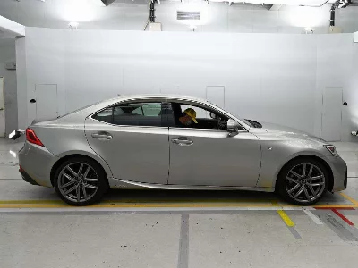 Lexus IS300h