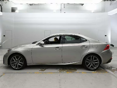Lexus IS300h