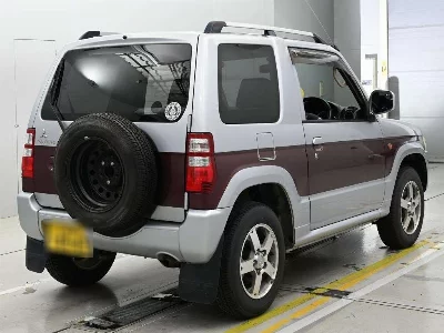 Mitsubishi Pajero Mini