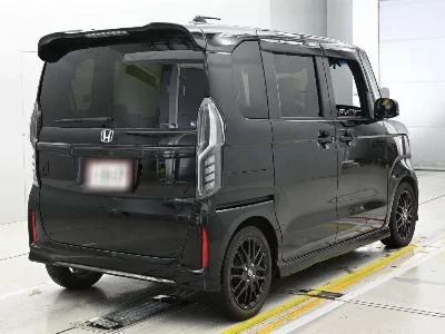 Honda N BOX CUSTOM