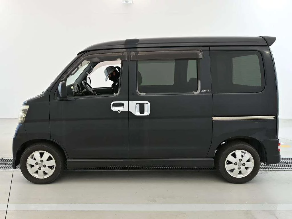 Daihatsu Atrai  с аукциона в Японии