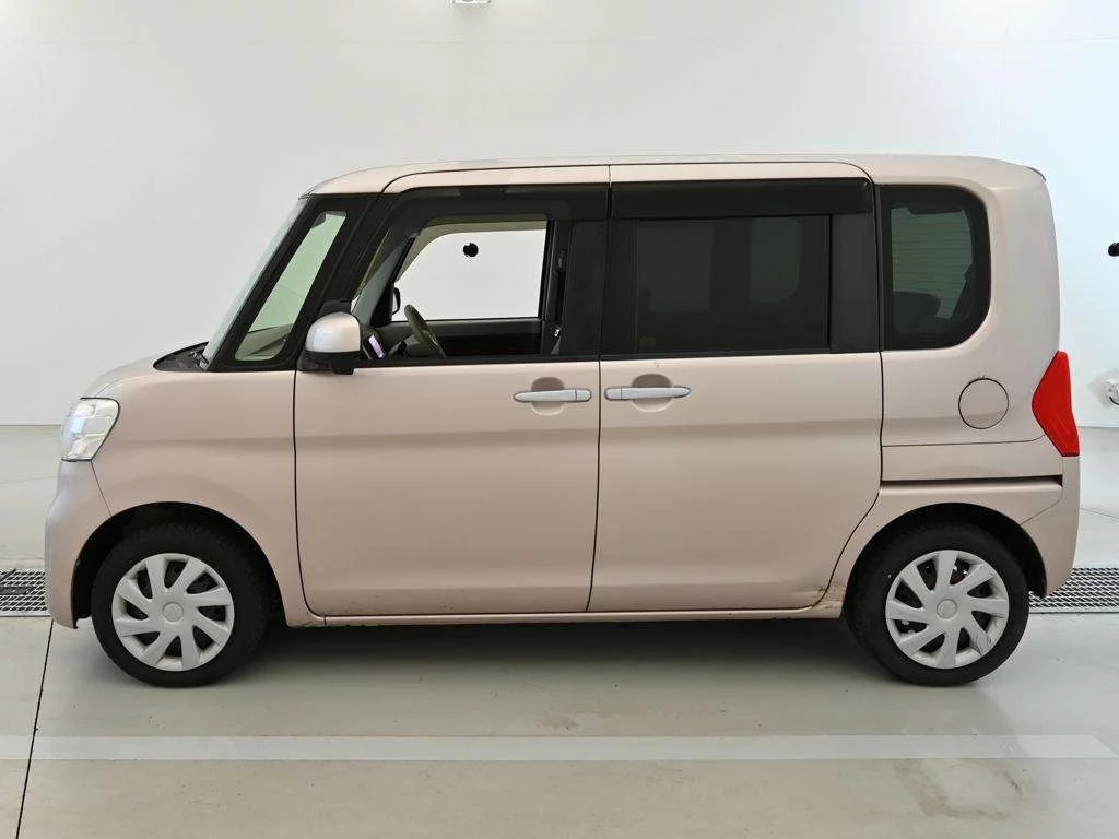 Daihatsu Tanto  с аукциона в Японии