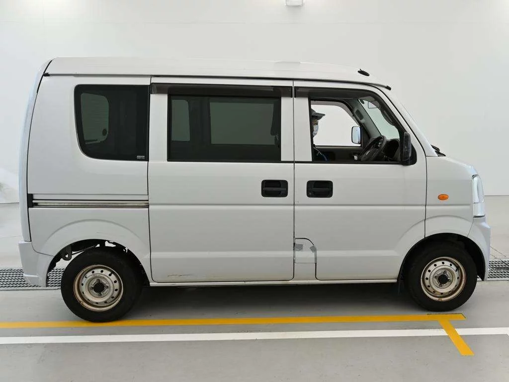 Suzuki Every  с аукциона в Японии