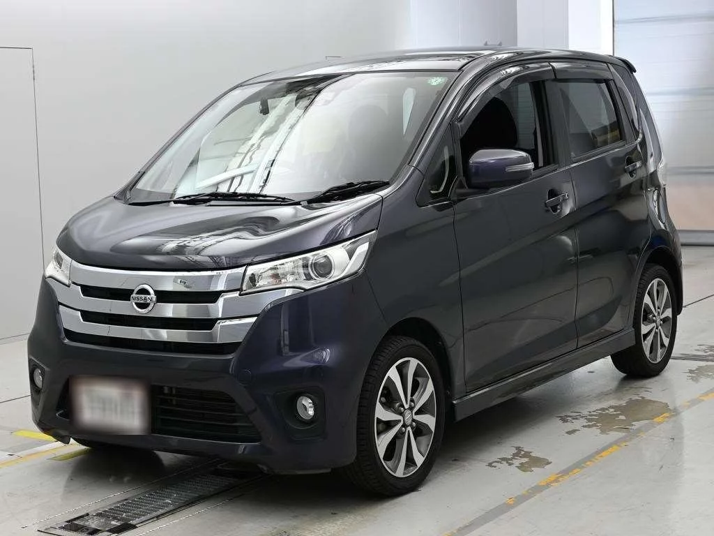 Nissan Dayz  с аукциона в Японии
