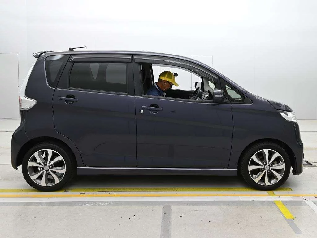 Nissan Dayz  с аукциона в Японии