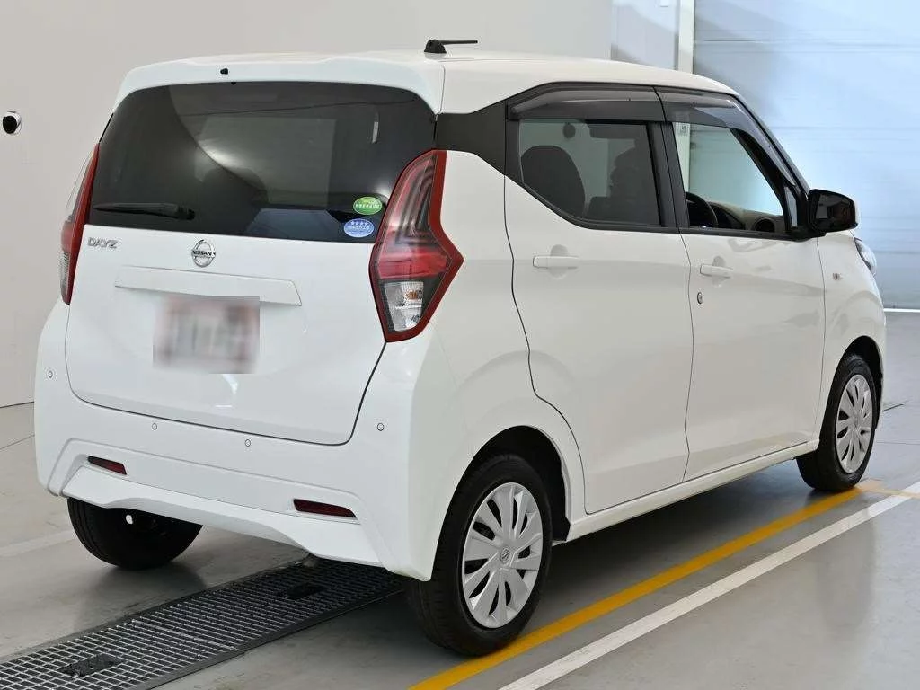 Nissan Dayz  с аукциона в Японии