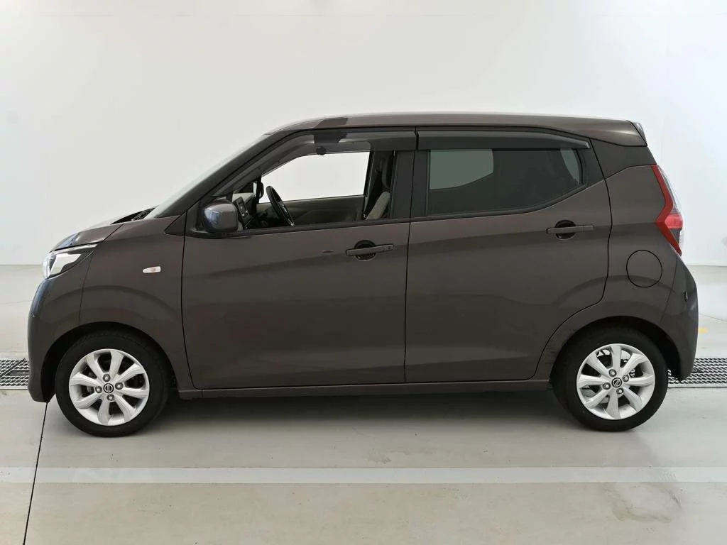 Nissan Dayz  с аукциона в Японии