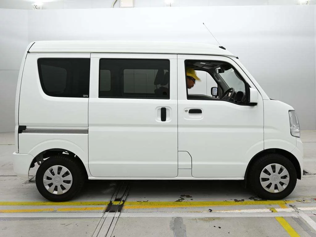 Nissan NV100 Clipper  с аукциона в Японии