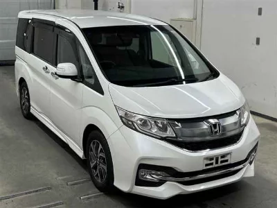 Honda STEPWGN SPADA