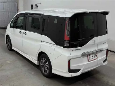 Honda STEPWGN SPADA