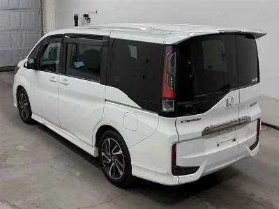 Honda STEPWGN SPADA