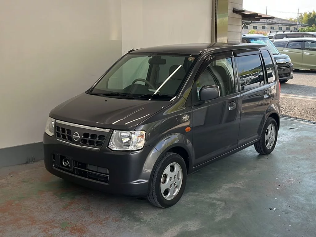 Nissan Otti  с аукциона в Японии