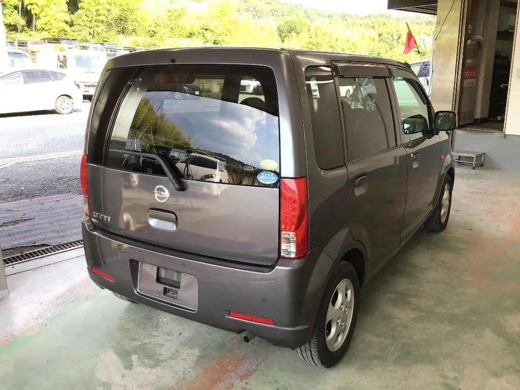 Nissan Otti  с аукциона в Японии