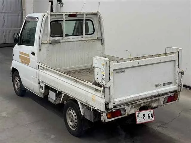 Mitsubishi Minicab Truck  с аукциона в Японии