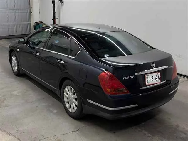Nissan Teana  с аукциона в Японии