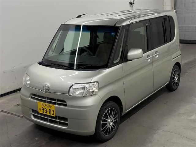 Daihatsu Tanto  с аукциона в Японии