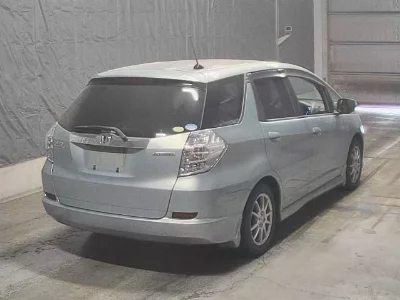 HONDA FIT SHUTTLE