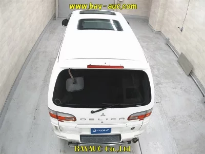 Mitsubishi DELICA SPACE GEAR