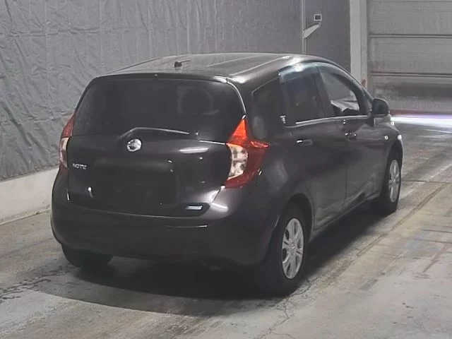 Nissan Note  с аукциона в Японии