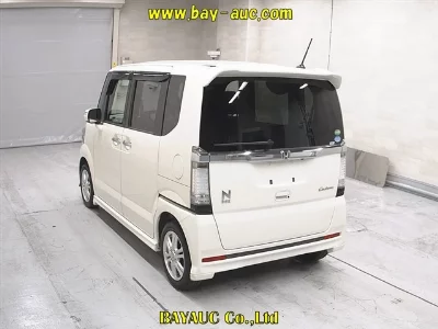 Honda N BOX CUSTOM