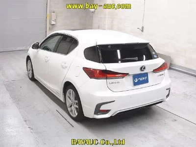 Lexus CT200h