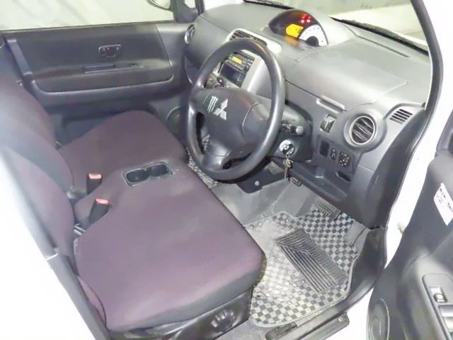 Mitsubishi Toppo  с аукциона в Японии