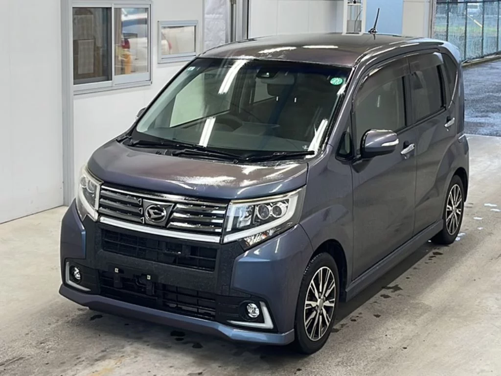 Daihatsu Move  с аукциона в Японии
