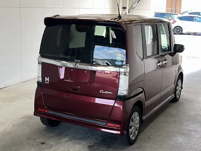 HONDA N BOX CUSTOM