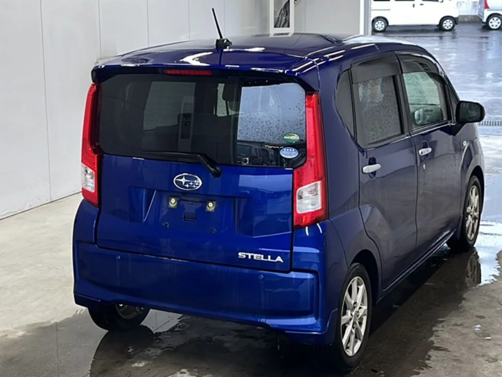 Subaru Stella  с аукциона в Японии