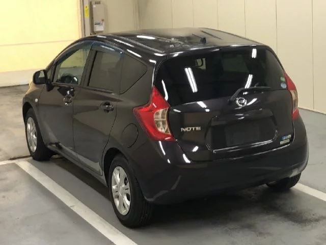 Nissan Note  с аукциона в Японии