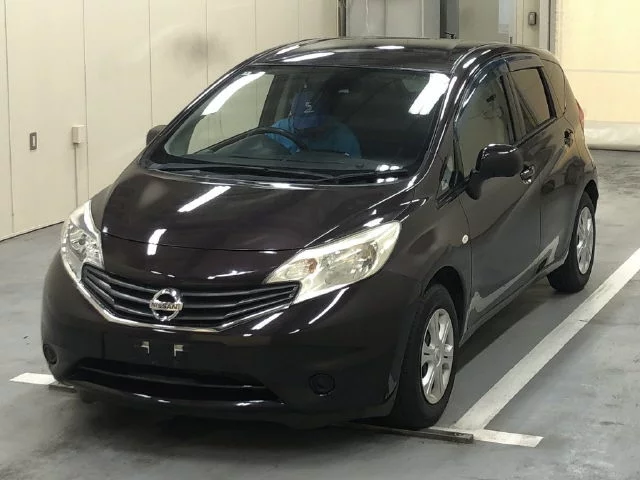 Nissan Note  с аукциона в Японии