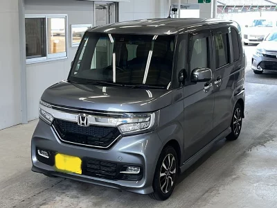 Honda N BOX CUSTOM
